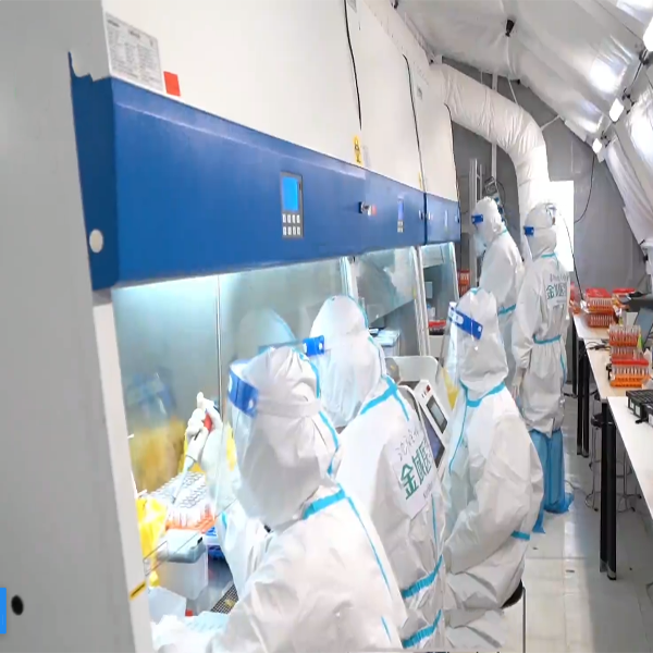 50  biosafety cabinets 600  transport boxes working